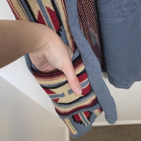 Chaps Blue Red Cream Southwestern Rodeo Sleeveless Duster Cardigan Size 2X - Picture 4 of 8